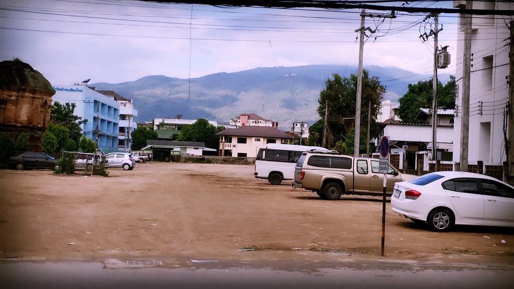 Rinrada Loft Resident Otel Chiang Mai Dış mekan fotoğraf